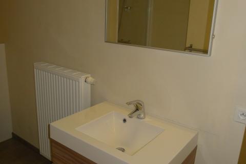 VERHUURD !!! Duplex appartement met 3 slaapkamers