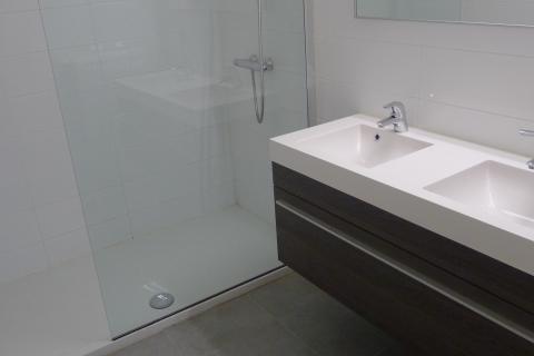 VERHUURD !!! Duplex appartement met 3 slaapkamers