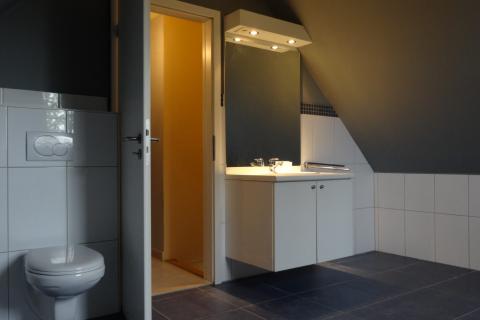 VERHUURD !!! Duplex appartement met 2 slaapkamers