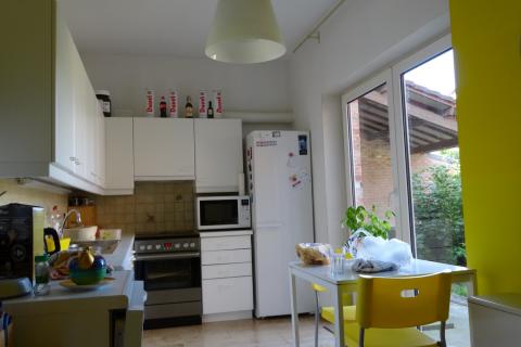 VERHUURD!!! GEEN BEZOEKEN MEER ! Rustig gelegen woning met 3 slaapkamers