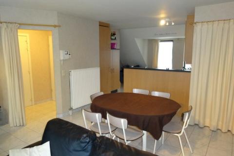 VERHUURD!!! Ruim 2 slaapkamer appartement met terras