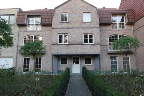 VERHUURD !!! Gelijkvloersappartement met ruim terras