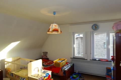 VERHUURD !!! Alleenstaande woning met tuin en 3 slaapkamers