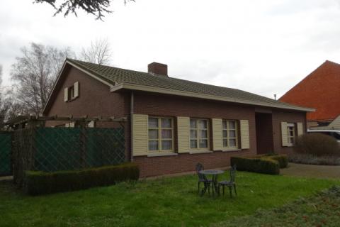 VERHUURD !!! Verzorgde bungalow op een mooie locatie