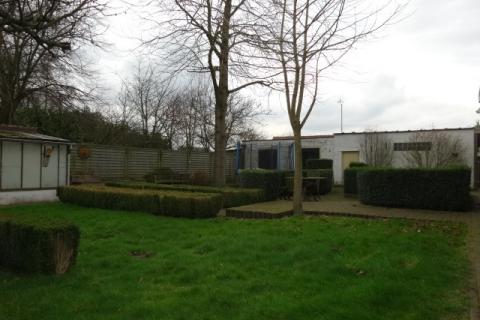VERHUURD !!! Verzorgde bungalow op een mooie locatie