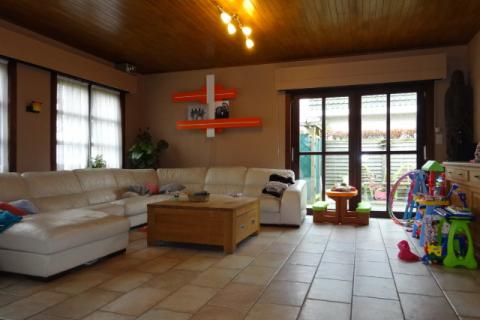 VERHUURD !!! Verzorgde bungalow op een mooie locatie