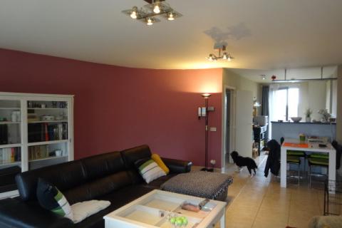 VERHUURD !!! Duplex-dakappartement in centrum van Melle