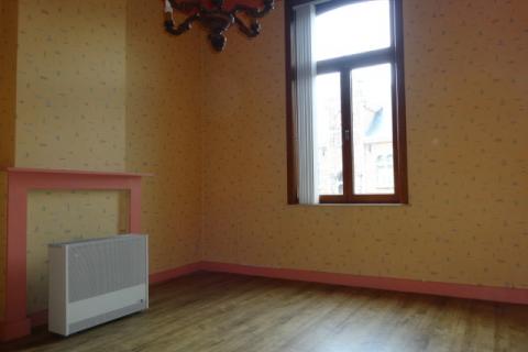 VERHUURD !!! Herenwoning te huur