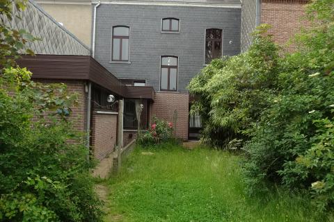 VERHUURD !!! Herenwoning te huur