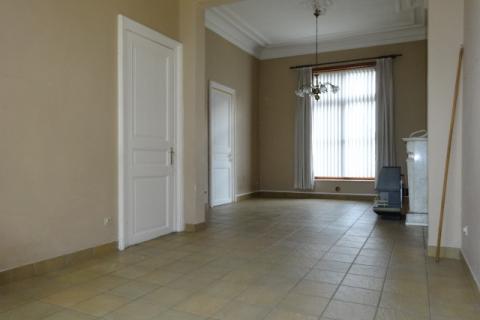 VERHUURD !!! Herenwoning te huur