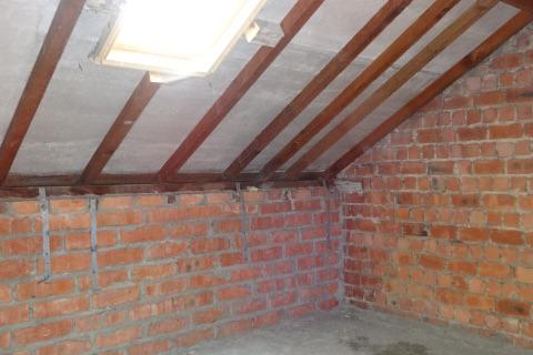 VERHUURD !!! Duplex-appartement met 2 slaapkamers