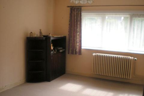 Ruime woning, mooi en rustig gelegen te Gentbrugge
