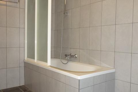 VERHUURD !!! Zeer ruim duplex appartement met ruim dakterras