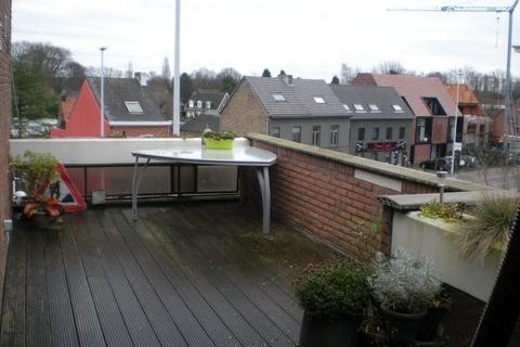 Leuk gerenoveerd dakappartement