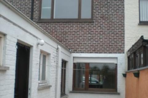 Sympahtieke rijwoning