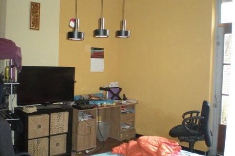 Volledig te renoveren herenwoning