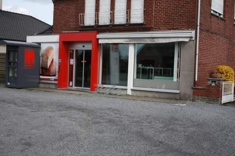 Topligging aan drukke gewestweg