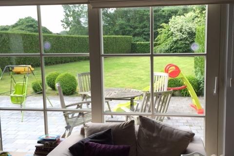 Charmante half open bebouwing met open zicht
