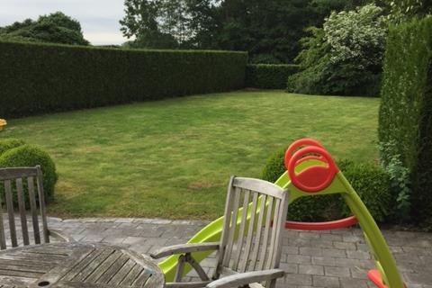 Charmante half open bebouwing met open zicht