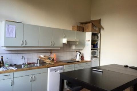 Mooi groot appartement aan de kuiperskaai te gent met zicht op de waalse krook