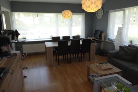 Gelijkvloers appartement in rustige woonwijk