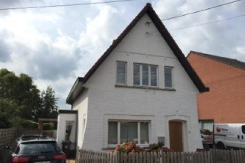 Rustig gelgen woning in de scheldevallei