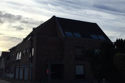 Mooi instapklaar ruim dakappartement 