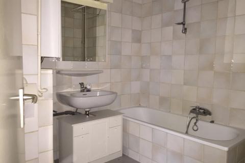 Mooi instapklaar ruim dakappartement 