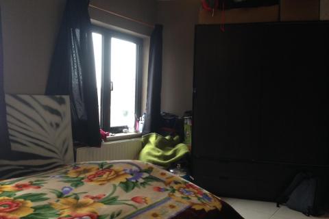 Eénslaapkamerappartement in leuke woonbuurt