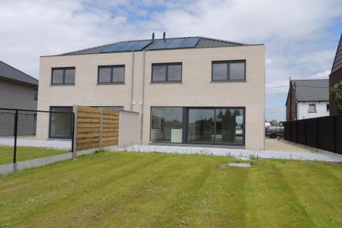 Gezellige nieuwbouwwoning te huur 3 SLPK te Merelbeke/Schelderode