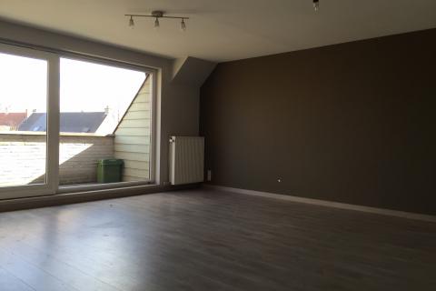Modern 2 slaapkamerappartement te centrum Melle met garage