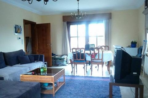 Prachtige woning  te huur met 4 slaapkamers en ruime tuin