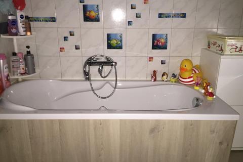 Ruime gerenoveerde dorpswoning