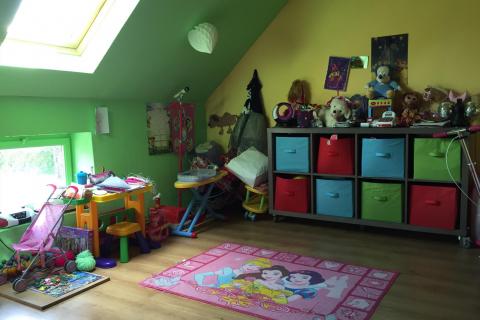 Ruime gerenoveerde dorpswoning