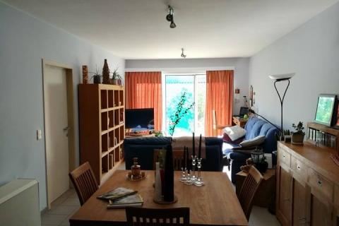 Charmant gelijkvloers appartement te centrum Melle