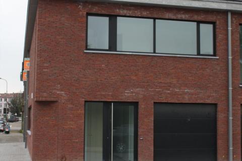 Nieuwbouw woning met 4 SLPK te huur te Gent/Mariakerke
