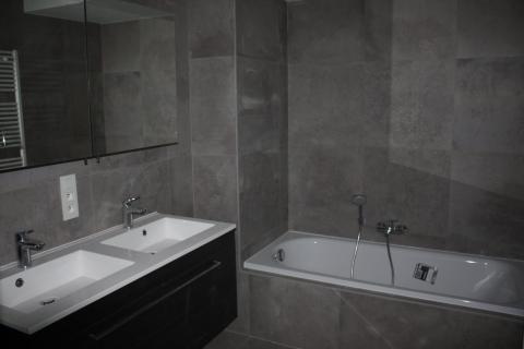 Nieuwbouw woning met 4 SLPK te huur te Gent/Mariakerke