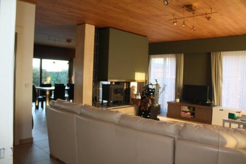 (VERKOCHT)  Schitterende villa met 4 slaapkamers  te koop 