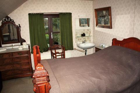 Gezellige villa te koop met 4 SLPK te Melle. 