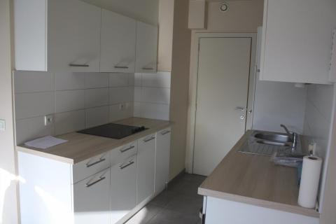 Te huur: Ruim appartement 2SLPK + terras + garage 
