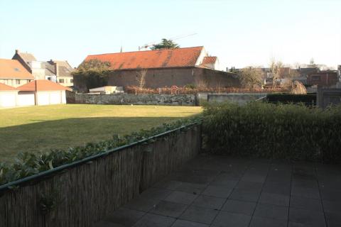 Gezellig gelijkvloersappartement met 2 SLPK  te centrum Melle 