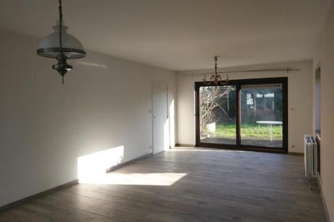 Instapklare halfopen bebouwing te Melle met 3 slaapkamers