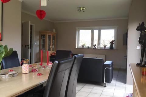 Charmante open bebouwing met 3 slpk en garage te Melle