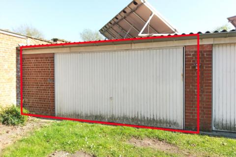 1 enkele en 1 dubbele garage te huur CENTRUM MELLE