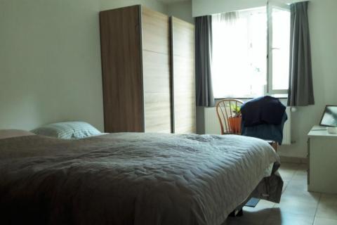 Gezellig GLV appartement met 2 SPLK en garage