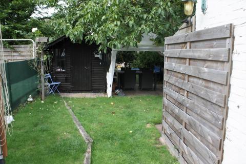 (VERKOCHT) Ruime instapklare rijwoning met 3 SLPK te centrum Melle