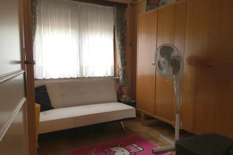 (VERKOCHT) Ruime instapklare rijwoning met 3 SLPK te centrum Melle