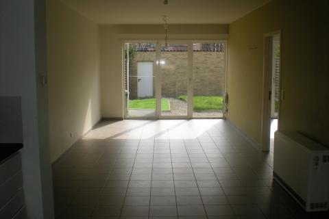 Gelijkvloers appartement 1 slpk te centrum Melle 