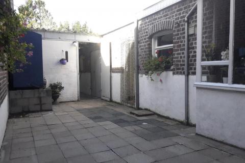 (OPTIE) Leuke rijwoning met 3 SLPK en tuin te centrum Melle 