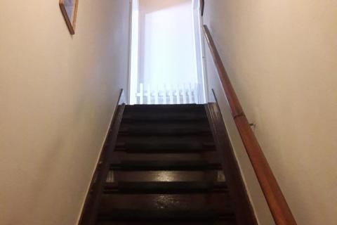 (OPTIE) Leuke rijwoning met 3 SLPK en tuin te centrum Melle 